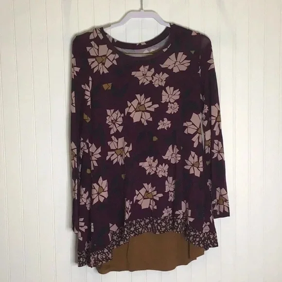 💖 LOGO | by Lori Goldstein Knit Printed Top & Solid Tank Twin Set Small - Picture 7 of 8